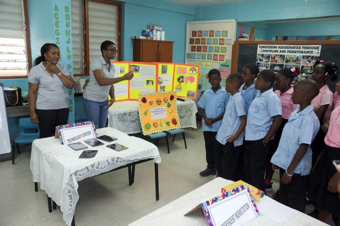 Students during a science and math class at the Mon Dudon primary school in Saint Lucia. April 2019. Credit: Marcellus Albertin
